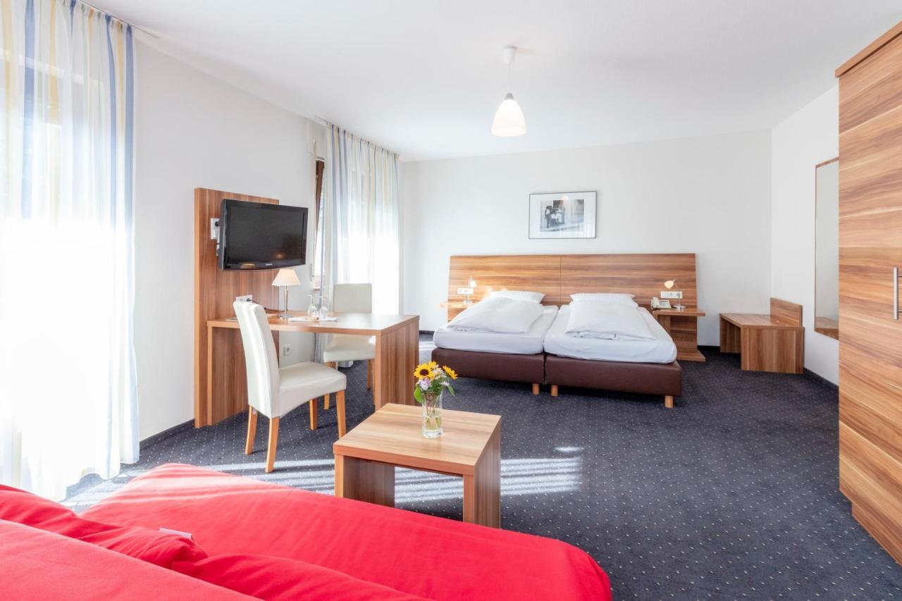 Hotel Krone Strassdorf Schwäbisch Gmünd Esterno foto