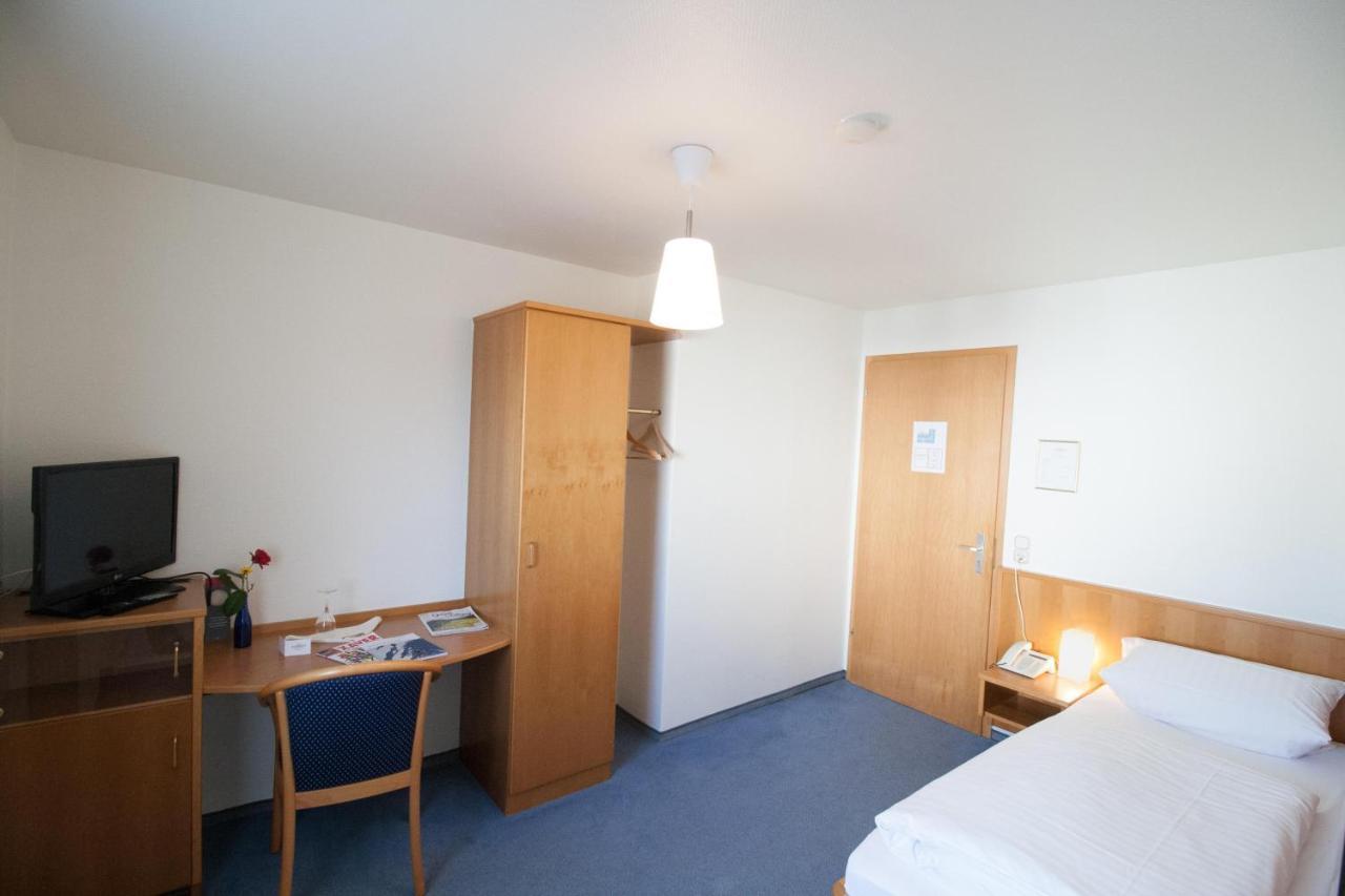 Hotel Krone Strassdorf Schwäbisch Gmünd Esterno foto