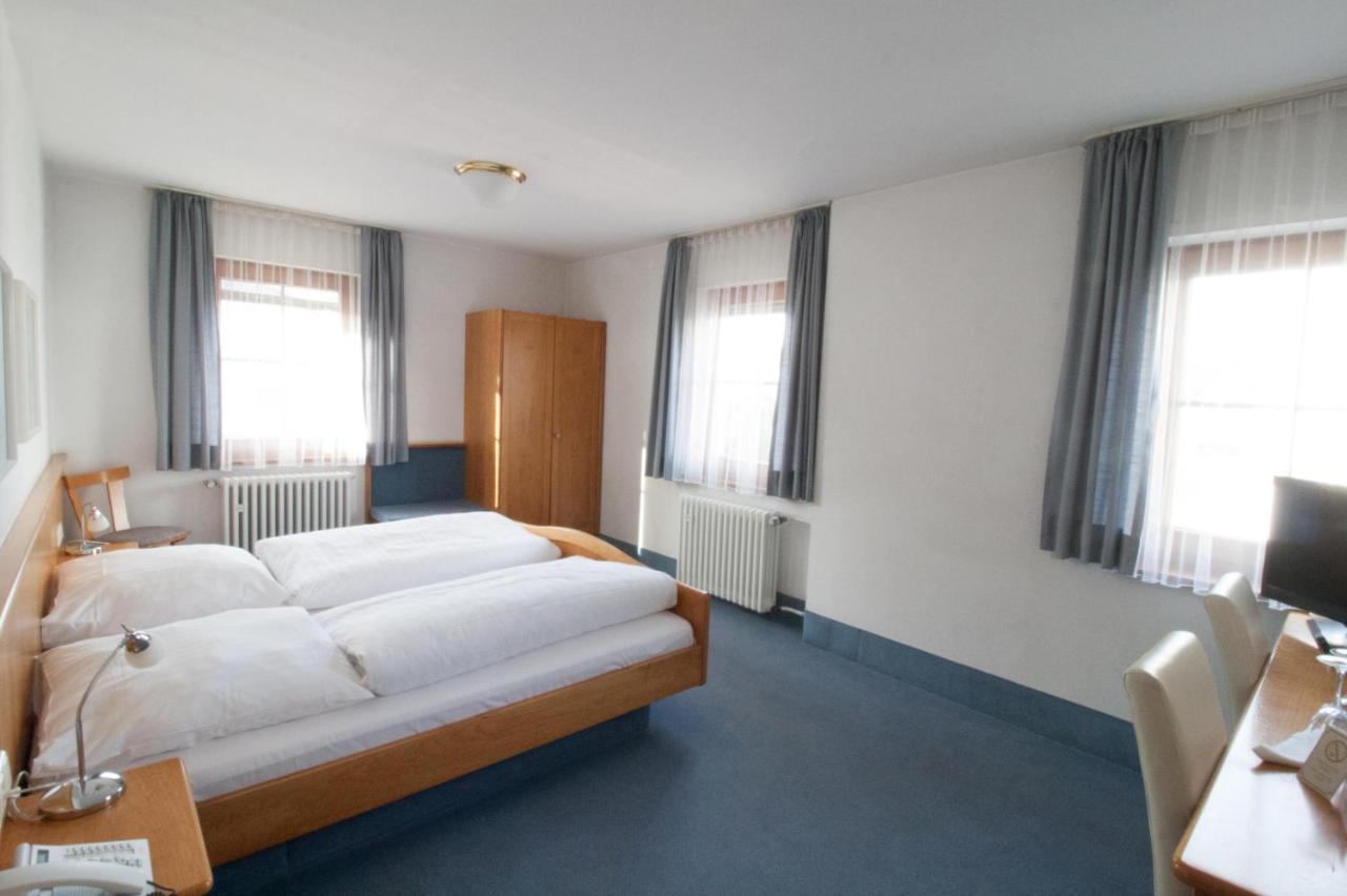 Hotel Krone Strassdorf Schwäbisch Gmünd Esterno foto
