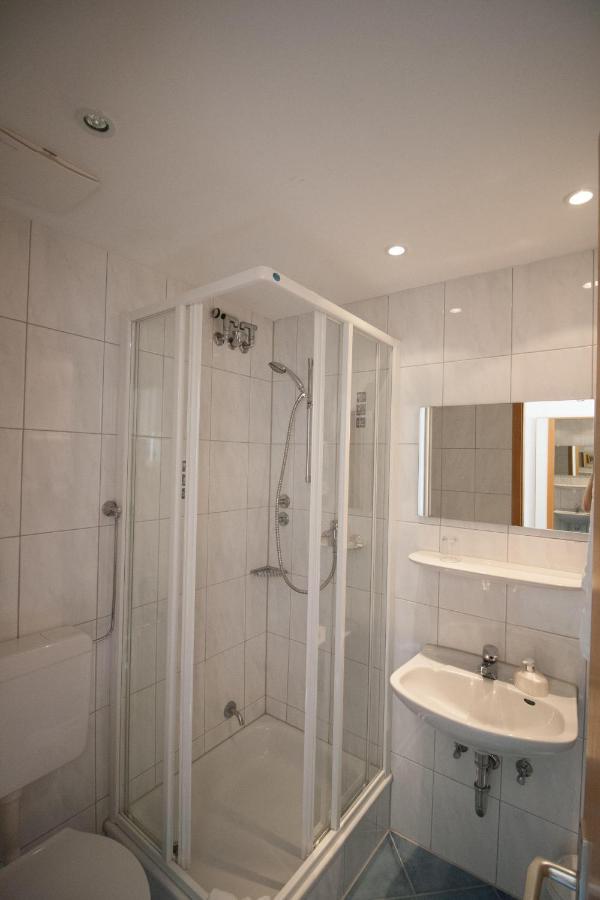 Hotel Krone Strassdorf Schwäbisch Gmünd Esterno foto